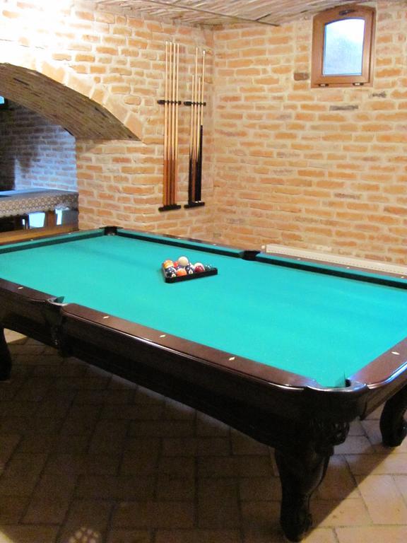 Pensiune restaurant Tohanu Vechi Zărneşti Extérieur photo