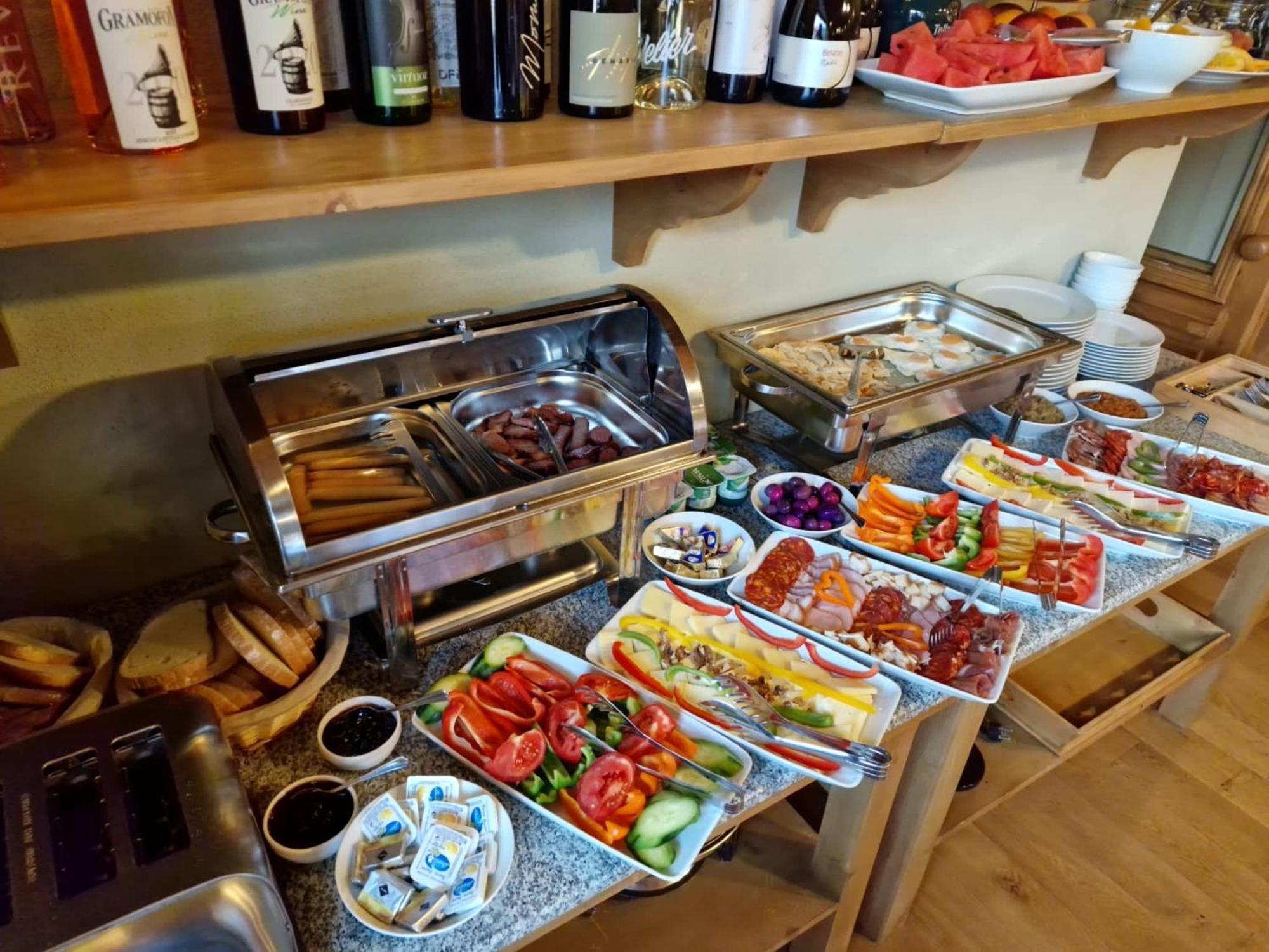 Pensiune restaurant Tohanu Vechi Zărneşti Extérieur photo